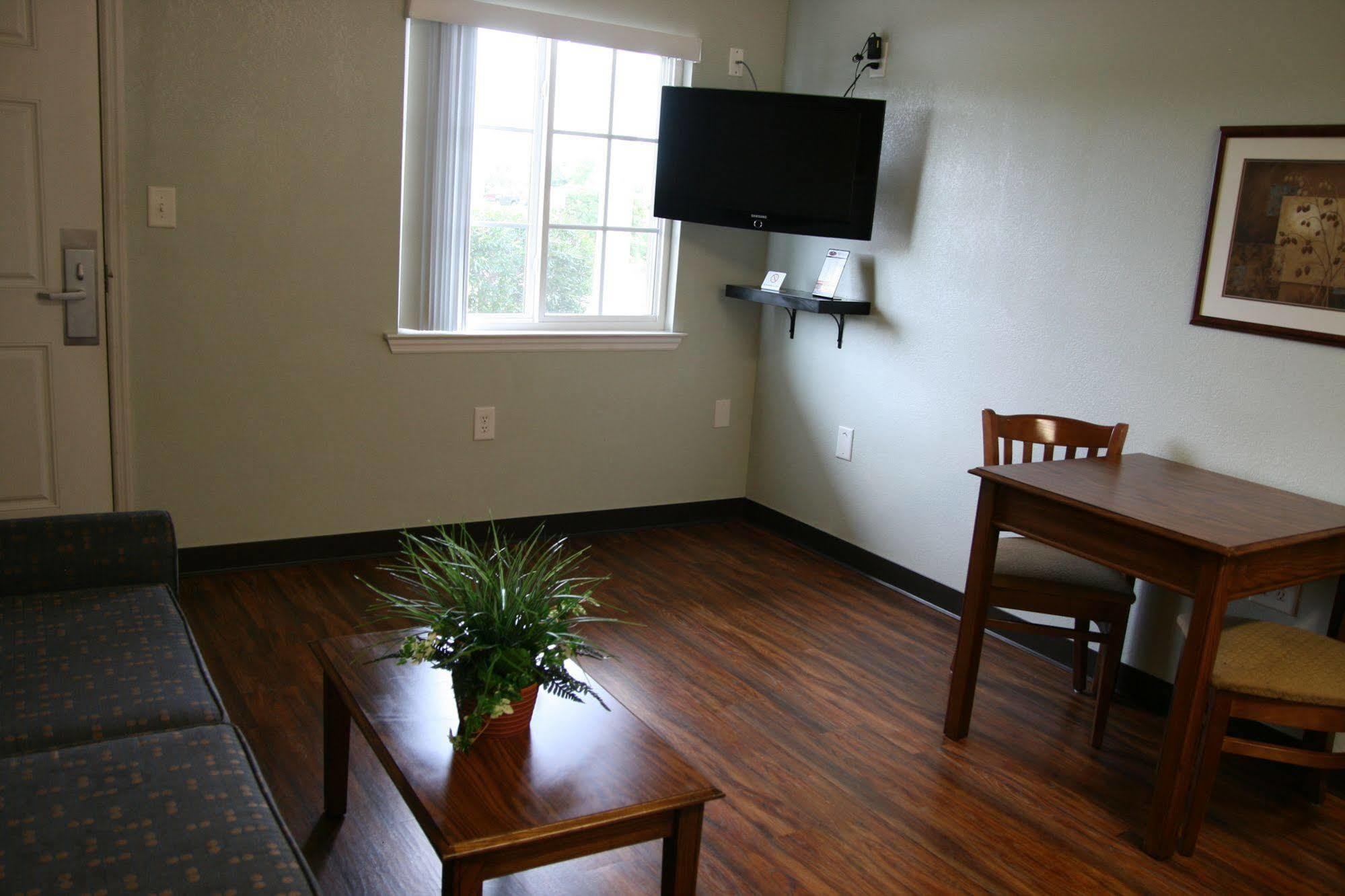 Affordable Suites Jacksonville Eksteriør billede